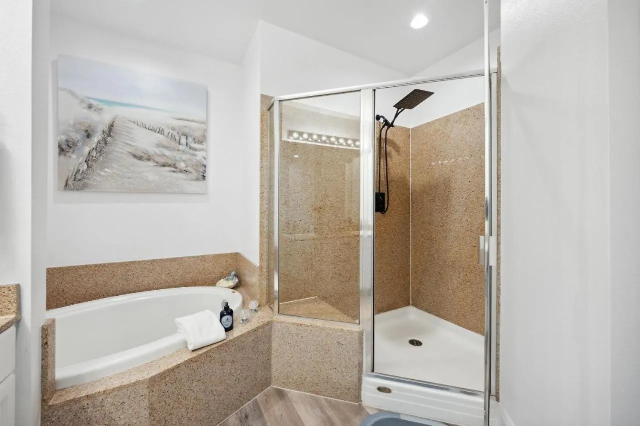 Laketown Wharf #2011 By Nautical Properties بنما سيتي بيتش 0*,  الولايات المتحدة الأمريكية